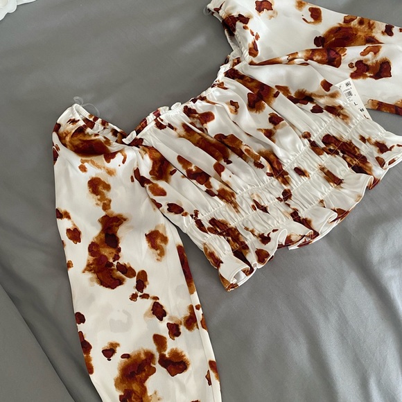 Bar III Smocked Tie-Dyed Top - Picture 3 of 5